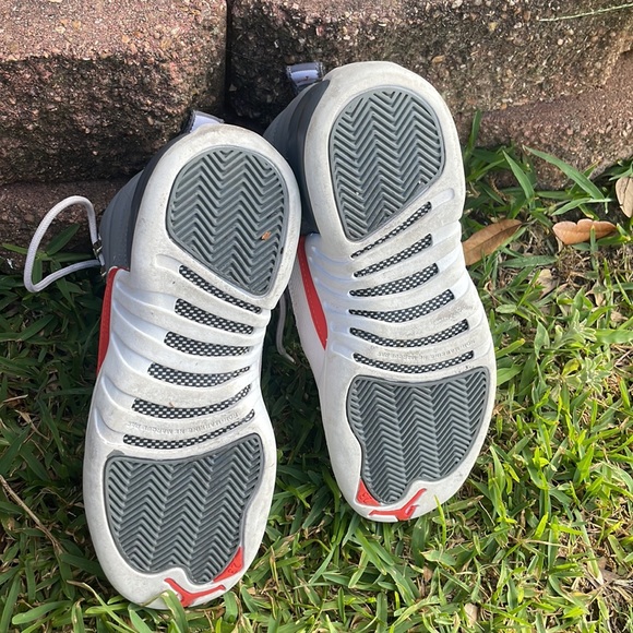 Jordan Retro 12 - Picture 6 of 6